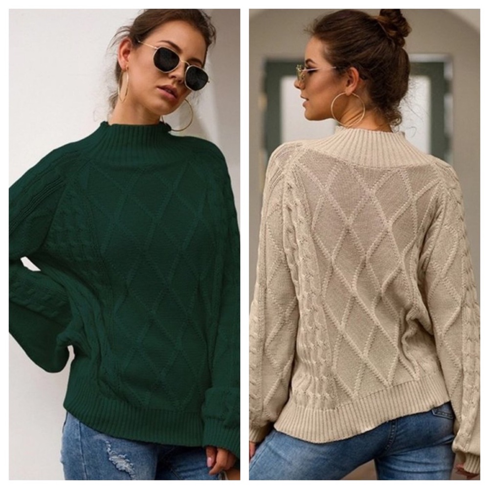 NEW! GREEN CABLE KNIT SWEATER.